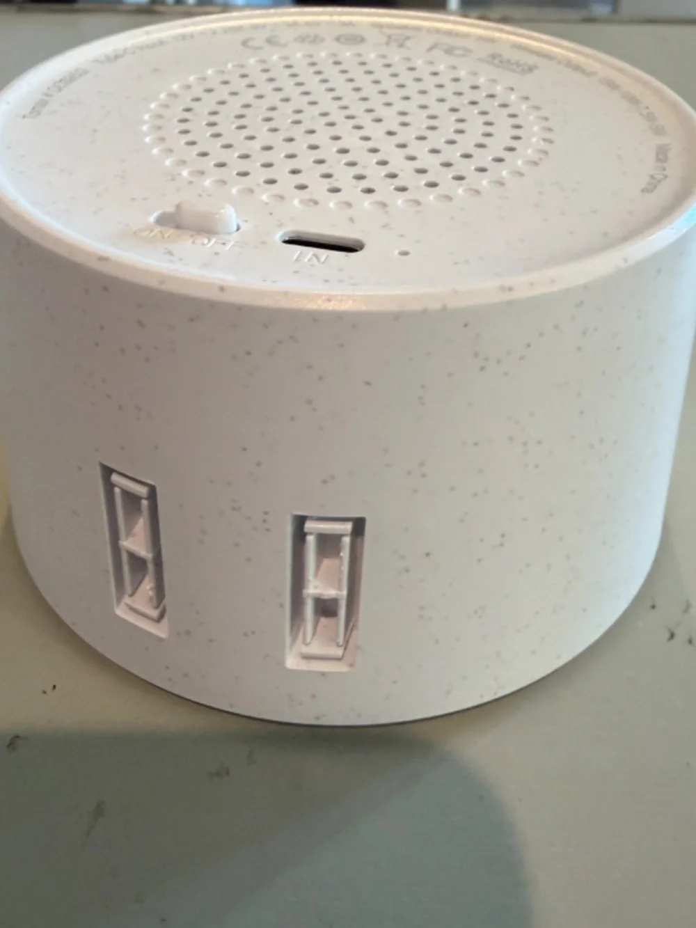 Night Light Wireless Charger Speaker - NWOT
